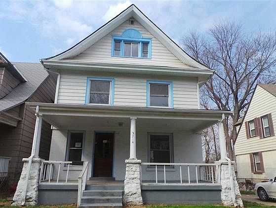 1st image of 3714 E 7th St