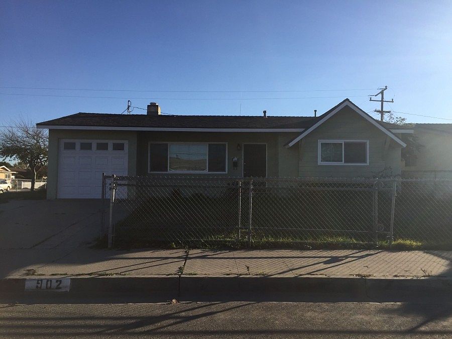 1st image of 902 W Sunset Ave