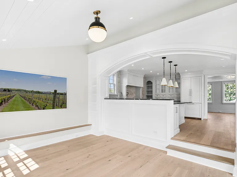 27 Howard St — Photo 14
