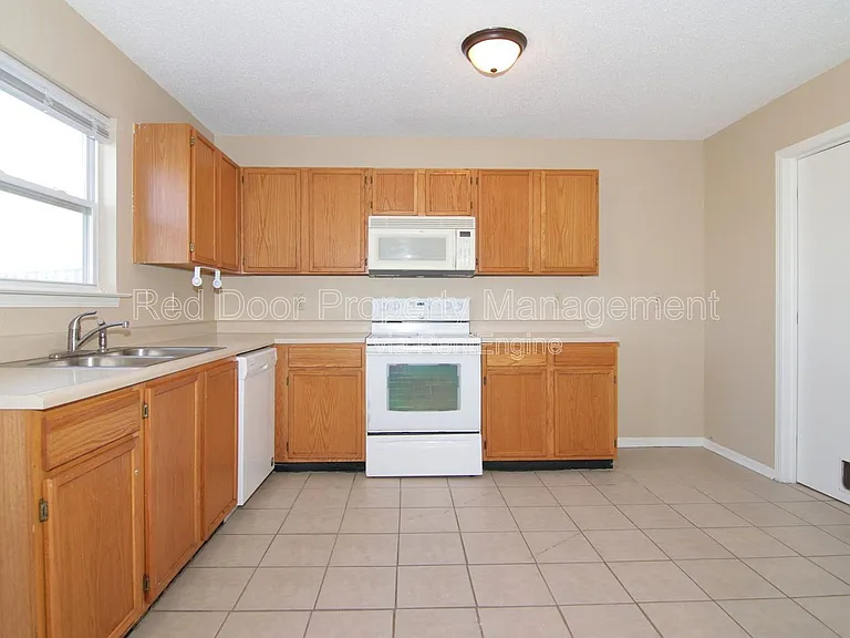 76 Snowflake Cir — Photo 12