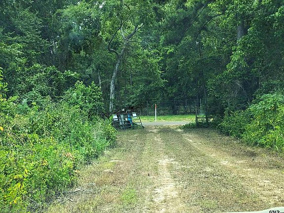 4th image of County Road 3306