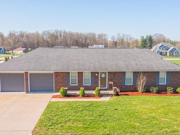 1517 Gregory Ln, Jasper, IN 47546