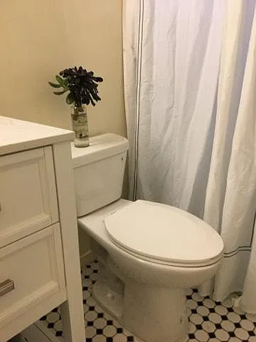 1173 N Curson Ave #7 — Photo 9