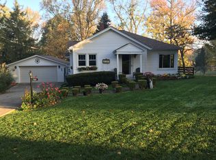 1537 Eskridge Ln, Louisville, KY 40216