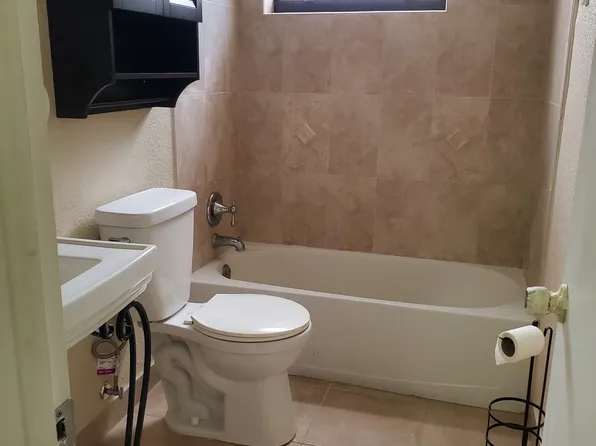 (undisclosed Address), Hialeah, FL 33012