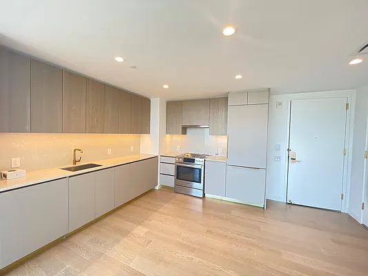 Rented by Modern Spaces | media 2