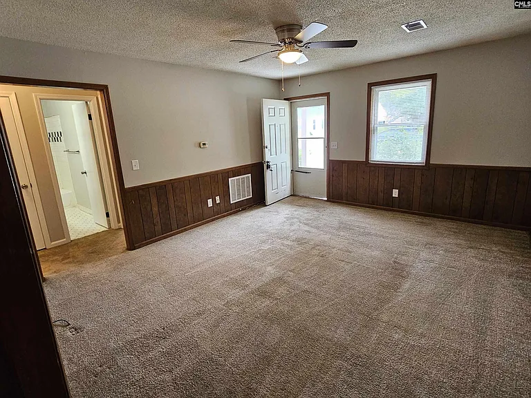 3904 Persimmon St — Photo 7