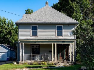 222 Roosevelt Dr, Springfield, OH 45503