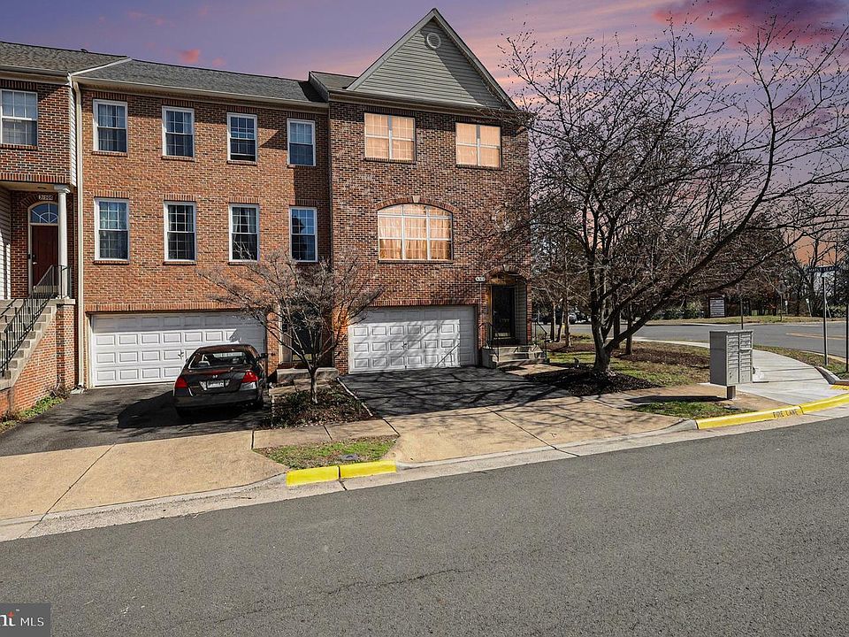 1st image of 21512 Tamarack Ridge Sq