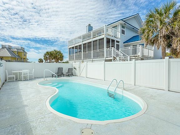 2nd image of 1116 E Gulf Beach Dr
