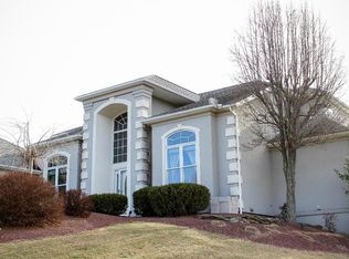 2535 Park Pl N, Slatington, PA 18080