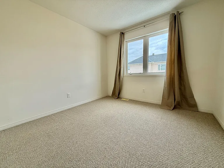 805 Taradale Dr — Photo 11