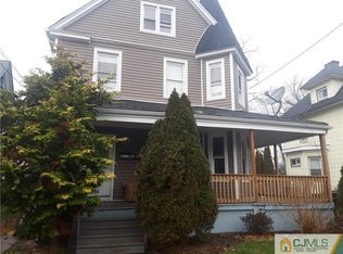 822 W 6th St, Plainfield, NJ 07063
