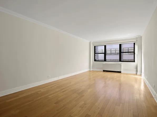 141 East 33rd Street image 1 of 6