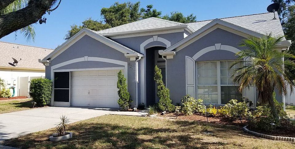 1st image of 932R Hunter Ln