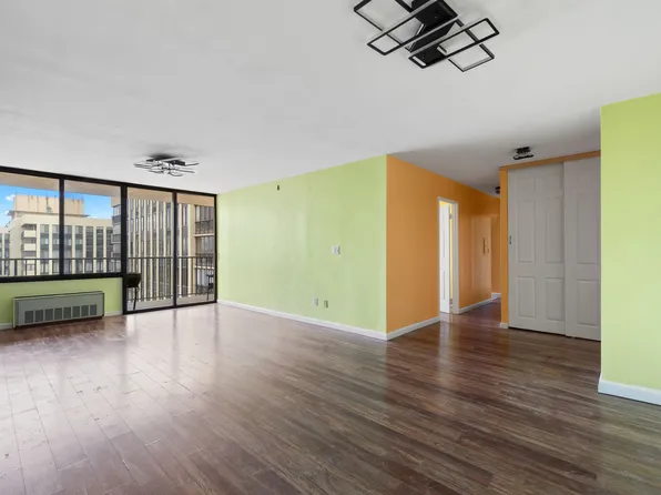 200 Winston Drive image 3 of 28