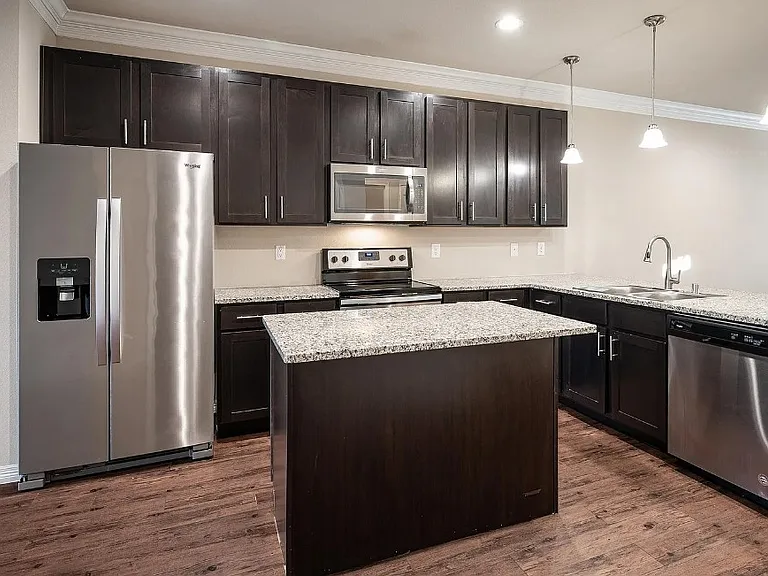 2709 Vine Ct #2709 — Photo 6