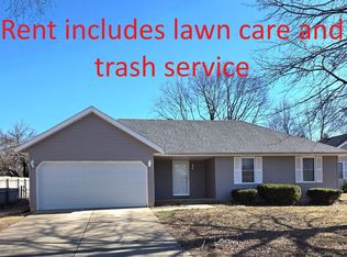 5626 S Stonegate Ave, Springfield, MO 65810