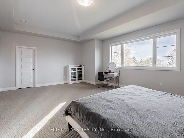 15 Kenneth Campbell Ct — Photo 26