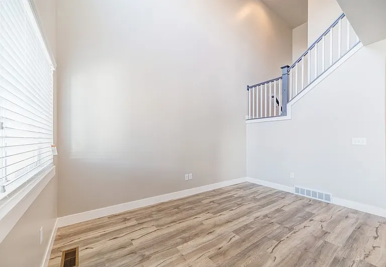 1155 S 225 E — Photo 8