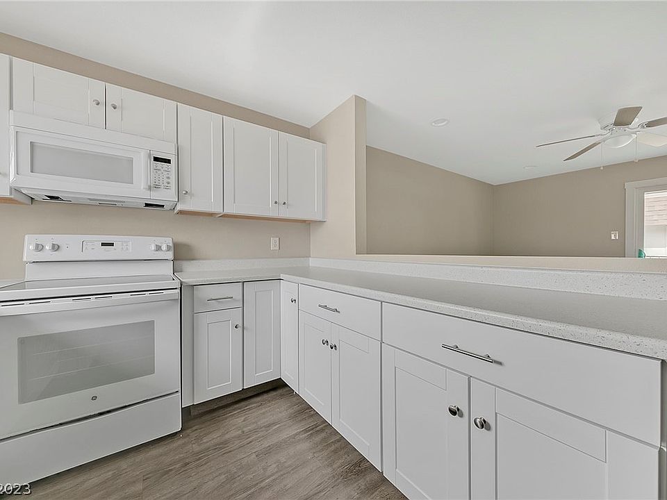 1st image of 5408 S Swenson St #2