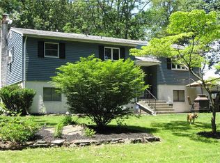 1709 Virginia Ave, Bethlehem, PA 18015
