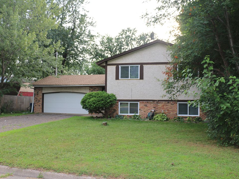 1st image of 7420 Bacon Dr NE