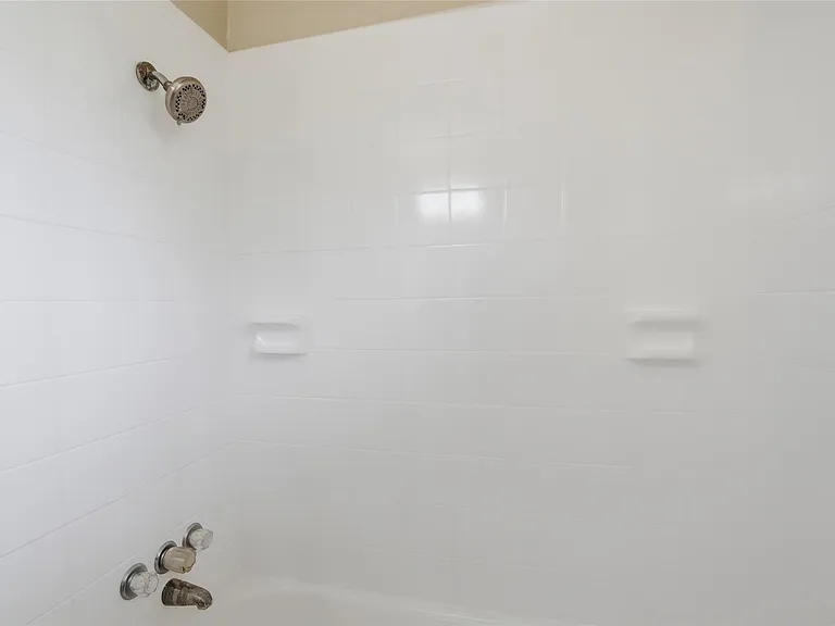 6122 S Greenpark Dr — Photo 16