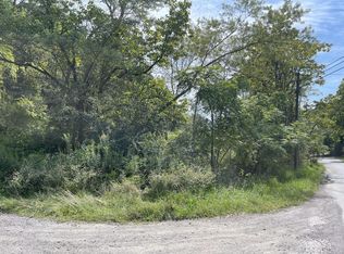 1601 Prudence Rd, Oak Hill, WV 25901