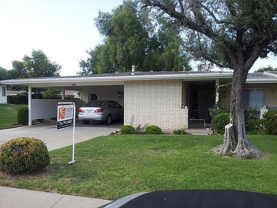 2nd image of 25830 Cherry Hills Blvd