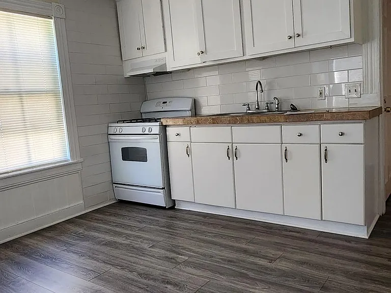 13 Dry Hill Rd #2 — Photo 9