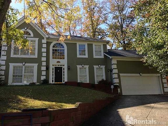 2nd image of 2196 Whitehall Dr NE