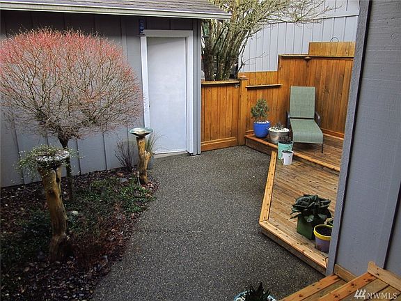 3rd image of 2835 60th Ln SE