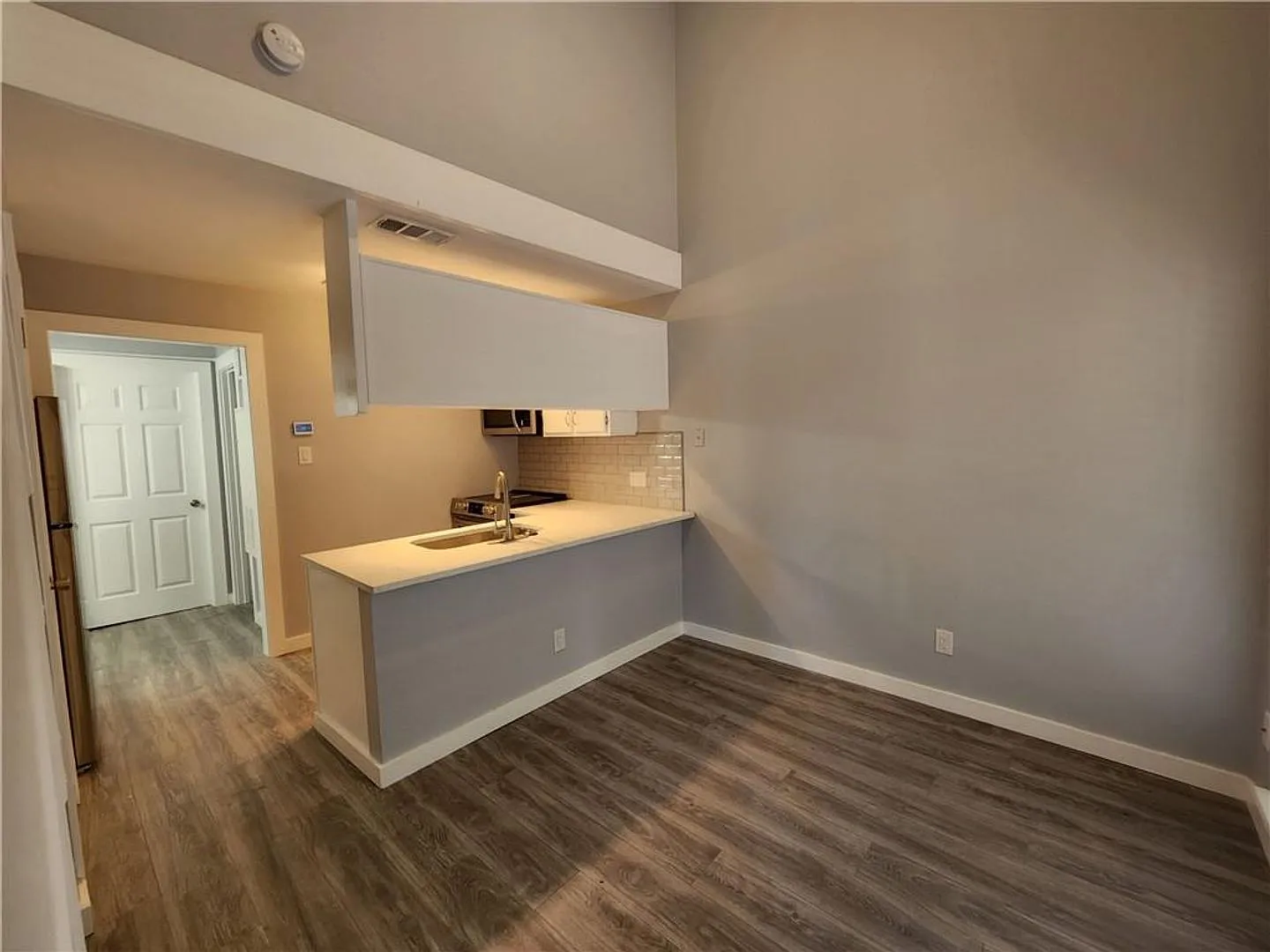 2815 Rio Grande #215 — Photo 3