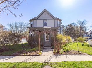 1522 17th Ave, Monroe, WI 53566