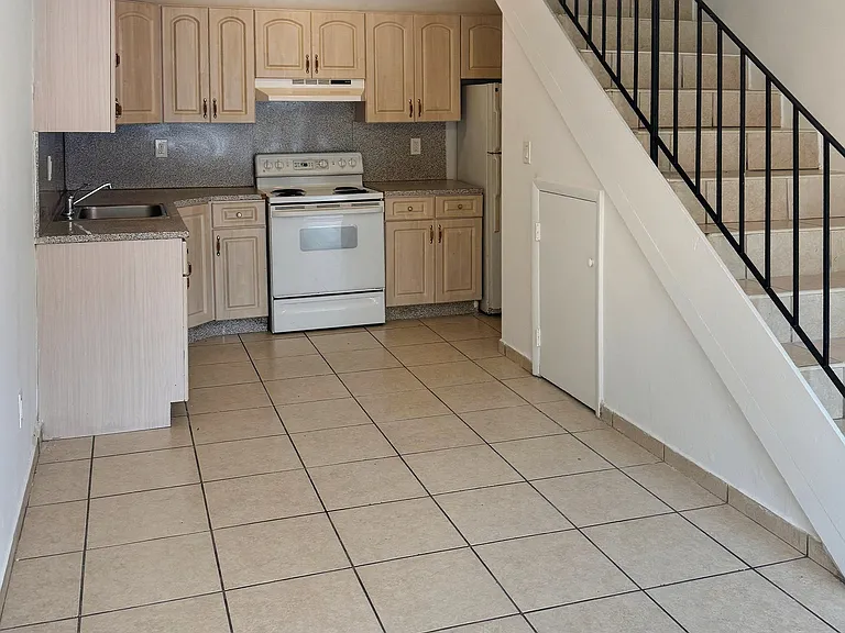 1560 NW 15th Street Rd #11 — Photo 18