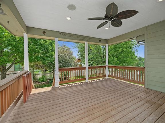 3rd image of 421 S Estates Dr