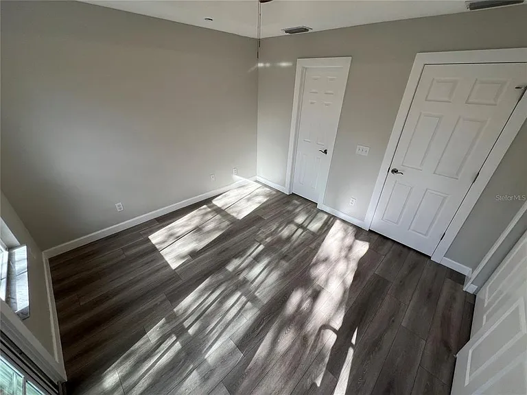 7350 Black Walnut Way — Photo 34