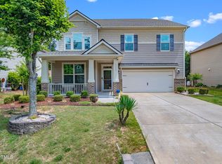 8828 Forester Ln, Apex, NC 27539