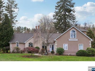 2 Crocker Mansion Dr, Mahwah, NJ, 07430