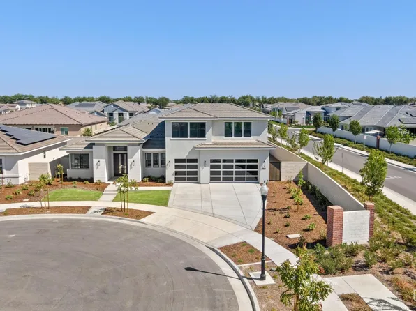 12610 Espalier Ct, Bakersfield, CA 93311