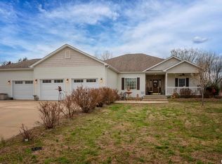 6949 Peyton Ln, Marion, IL 62959