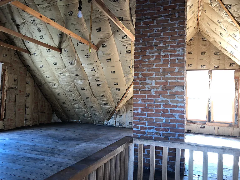 206 S 5th St — Photo 24