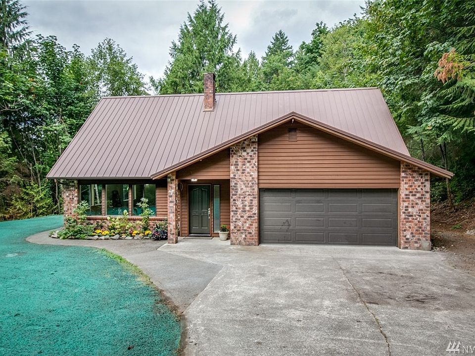 1st image of 3255 SE Emelia Ln
