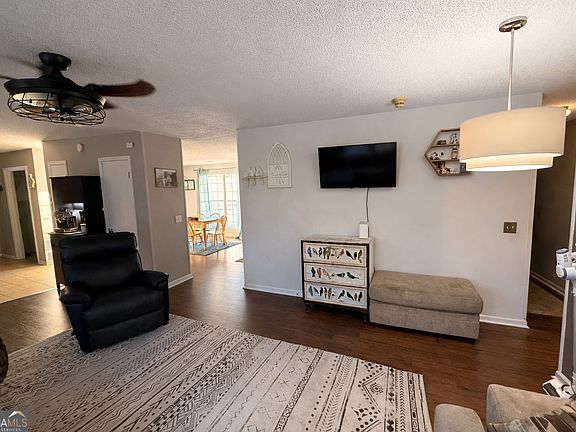 5th image of 5720 Wade Whelchel Rd