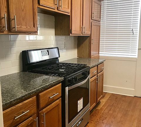 5th image of 4858 N Hermitage Ave APT 1A