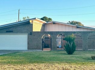 1895 Lucille St, Beaumont, TX 77705