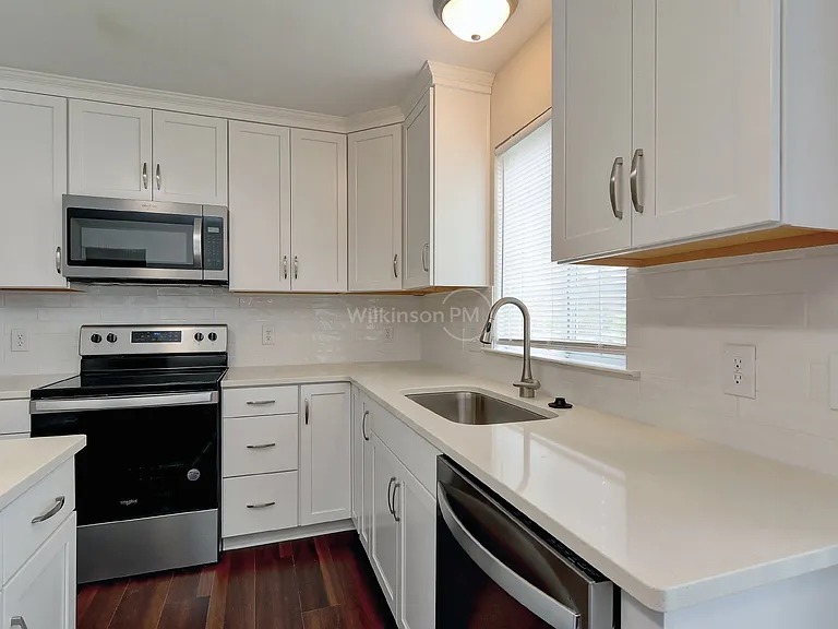 7507 Double Springs Ct — Photo 16