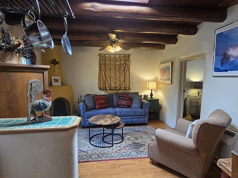 612 1/2 Old Santa Fe Trl #B — Photo 7