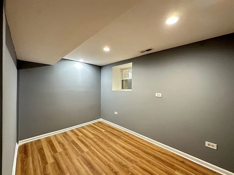 2317 N Keeler Ave #6H — Photo 16